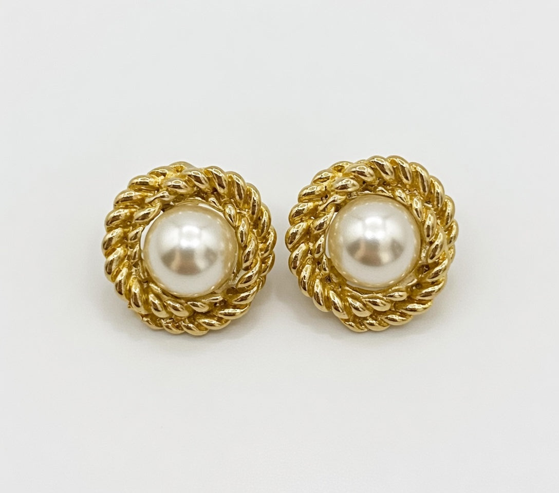 Vintage Gold Round Pearl Earrings