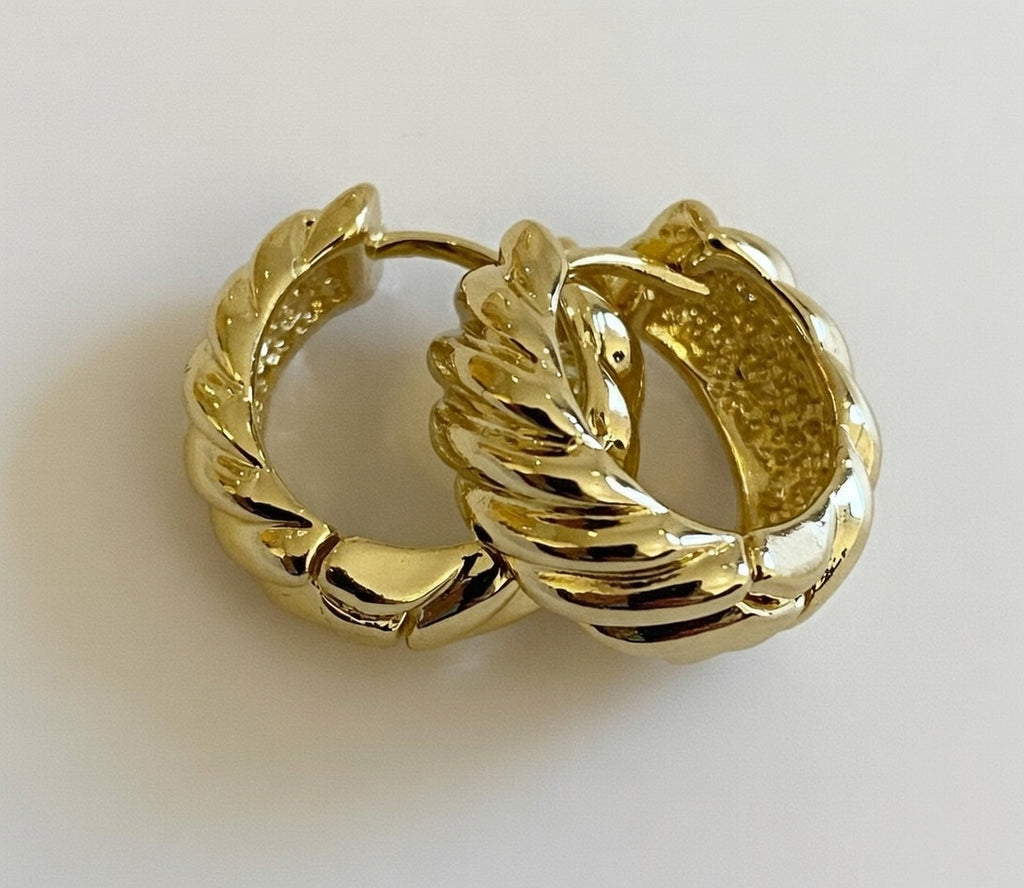 Gold Twist Small Hoop Earrings
