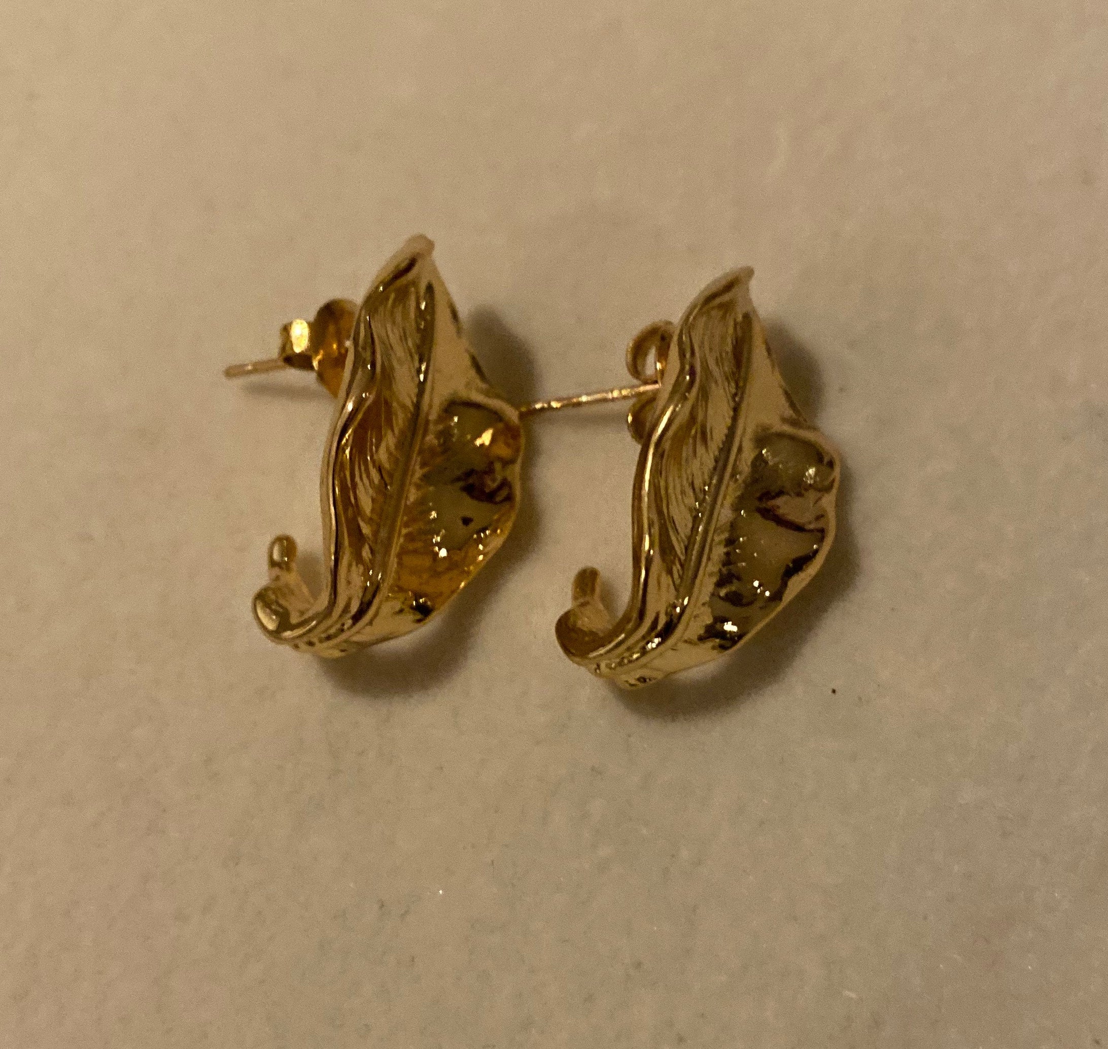 Gold Leaf Drop Earrings