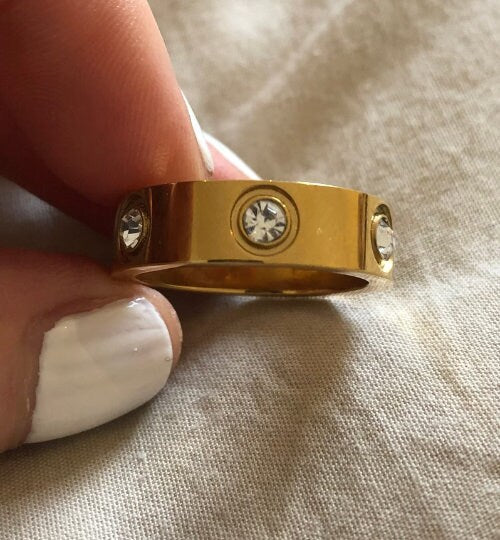 Gold Band Style Crystal Stone Ring