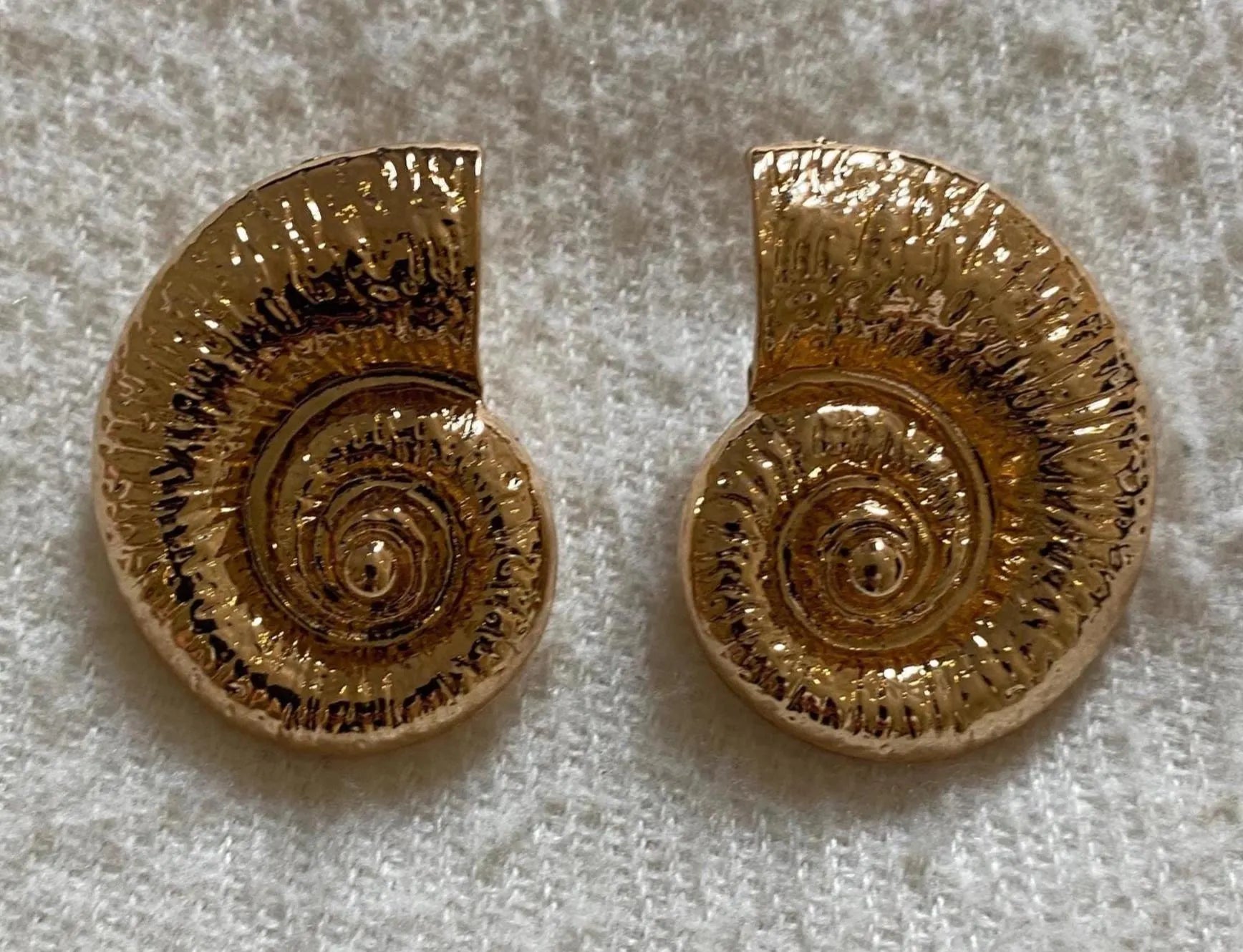 Gold Plated Shell Design Earrings