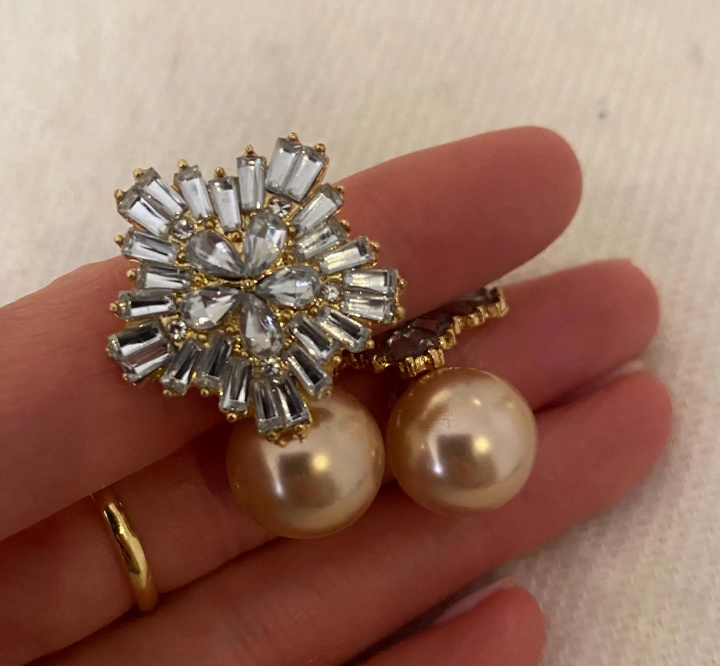 Vintage Gold Textured Pearl Drop Earrings